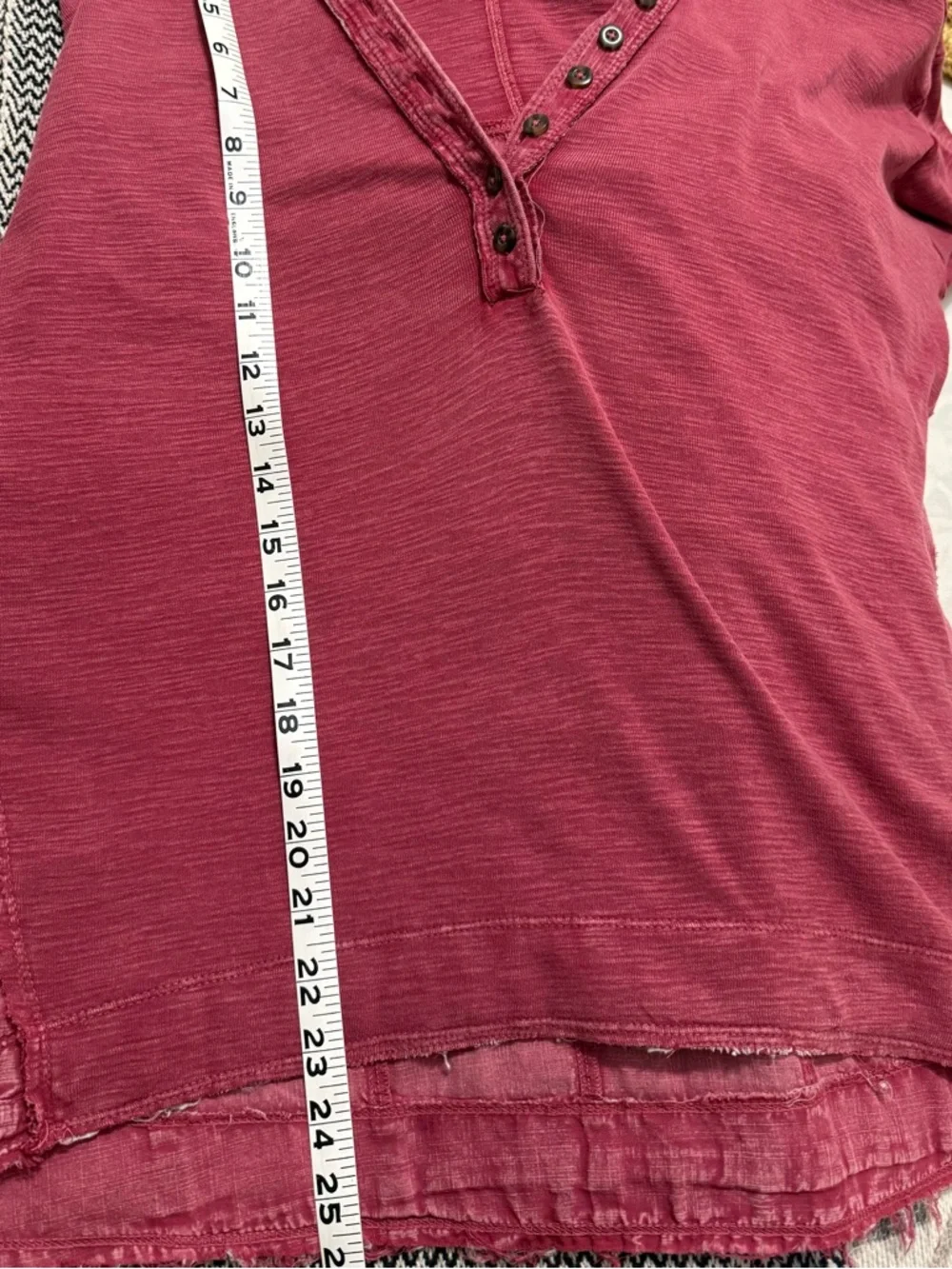 ANTHROPOLOGIE Pilcro Vintage-washed Oversized Henley Top - Picture 8 of 8
